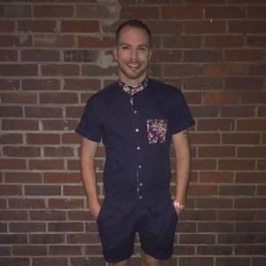 Meet your Posher, Adam